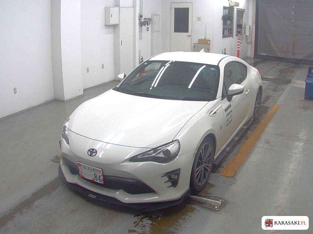 Toyota 86 2017 z aukcji japońskiej