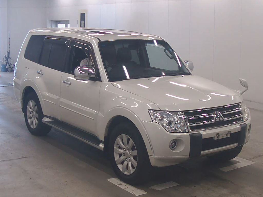Mitsubishi Pajero 2011 z aukcji japońskiej
