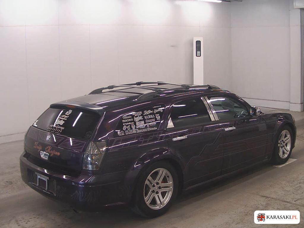 2009 Dodge Magnum 4
