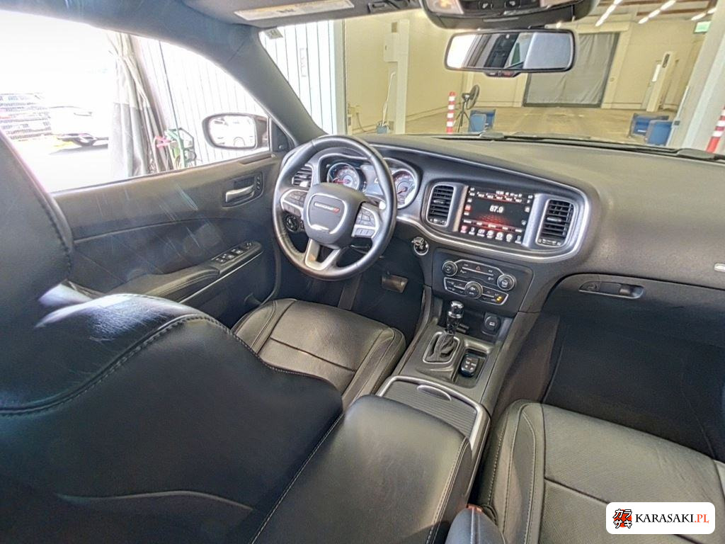 2020 Dodge Charger 4D R/T 5