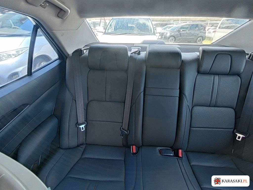 Toyota Crown 2013 z aukcji japońskiej