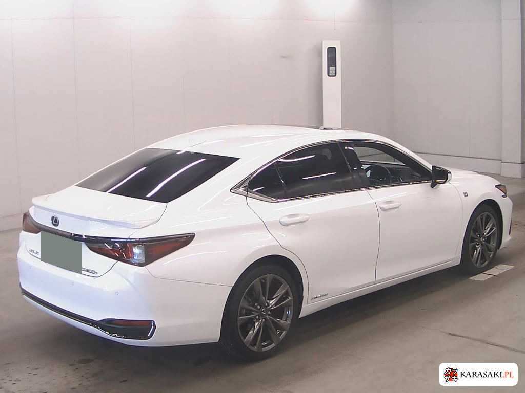 Lexus Es 2019 z aukcji japońskiej