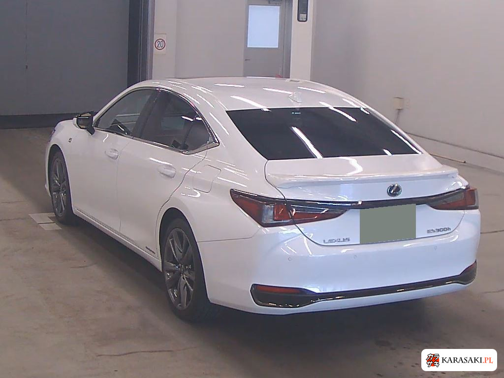 Lexus Es 2019 z aukcji japońskiej