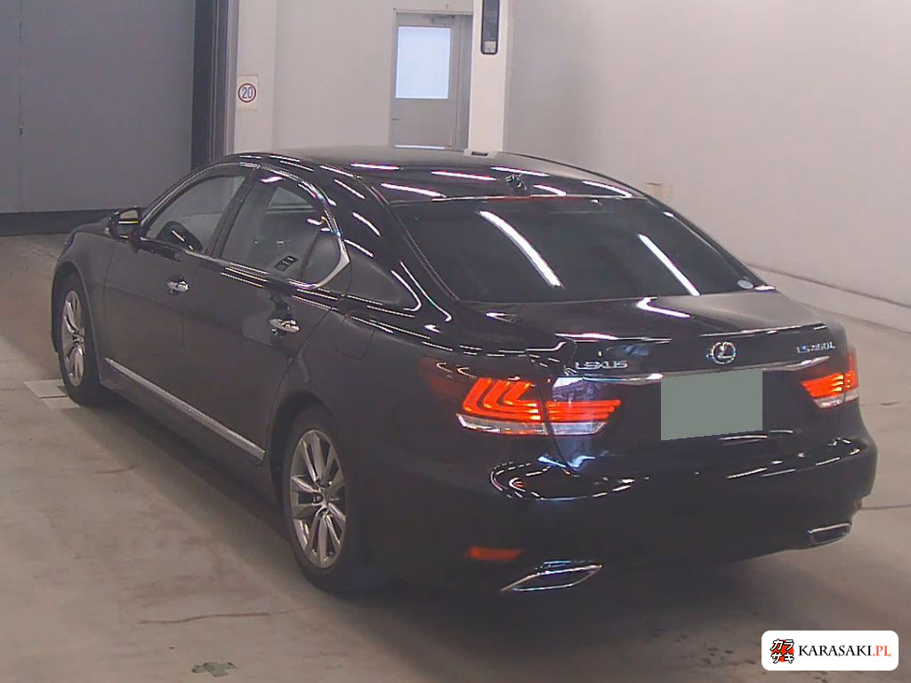 Lexus LS 2016 z aukcji japońskiej