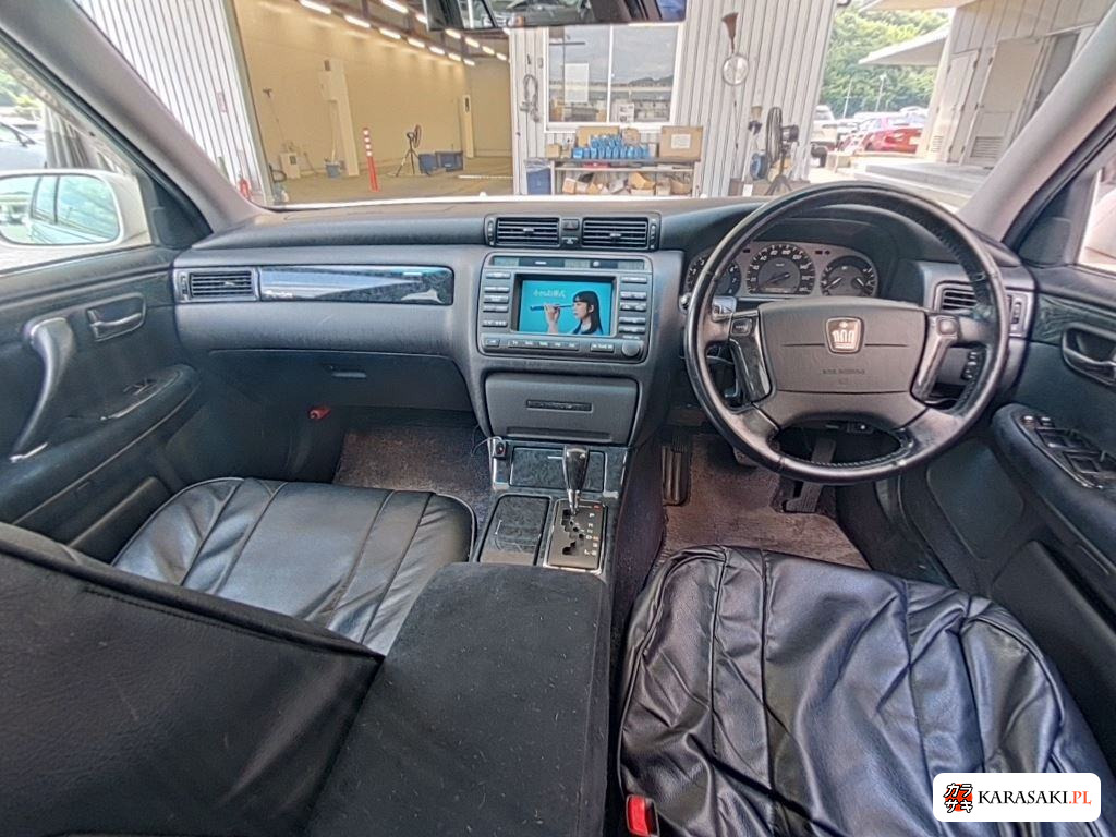Toyota Crown Estate 2003 z aukcji japońskiej
