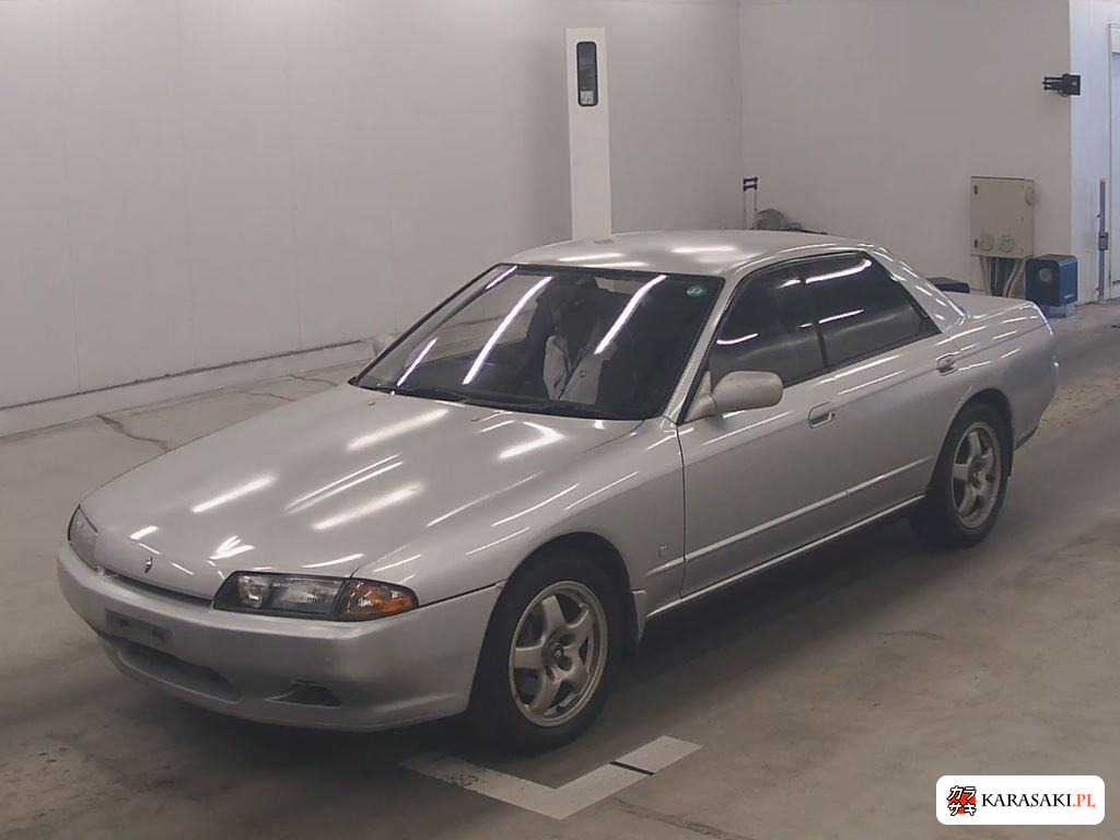 Nissan Skyline 1991 z aukcji japońskiej