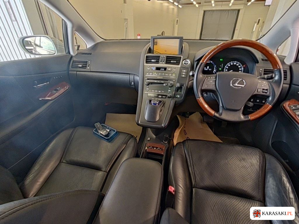 Lexus HS 2010 z aukcji japońskiej