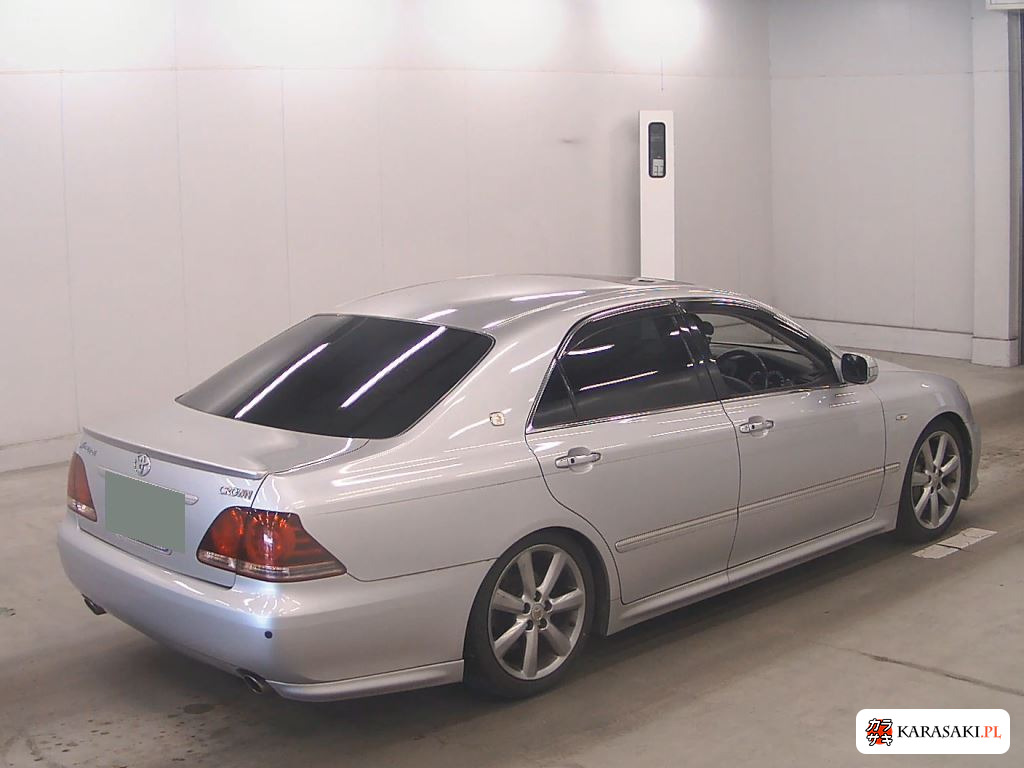Toyota Crown 2005 z aukcji japońskiej