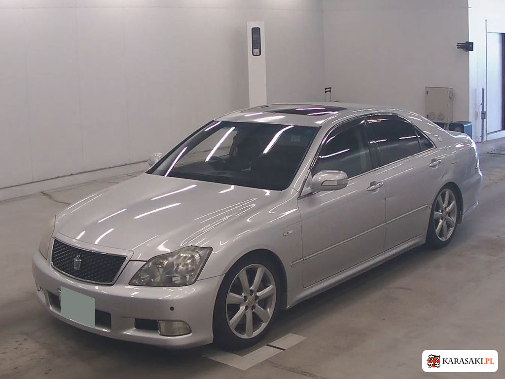 Toyota Crown 2005 z aukcji japońskiej