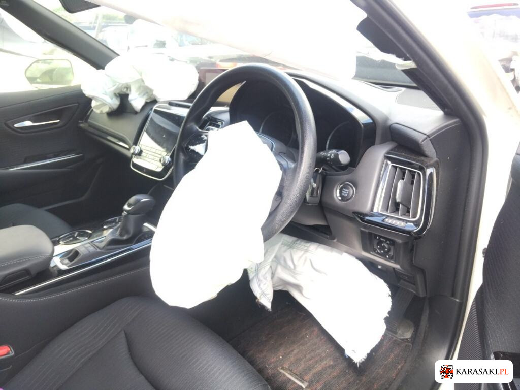 Toyota Crown 2019 z aukcji japońskiej