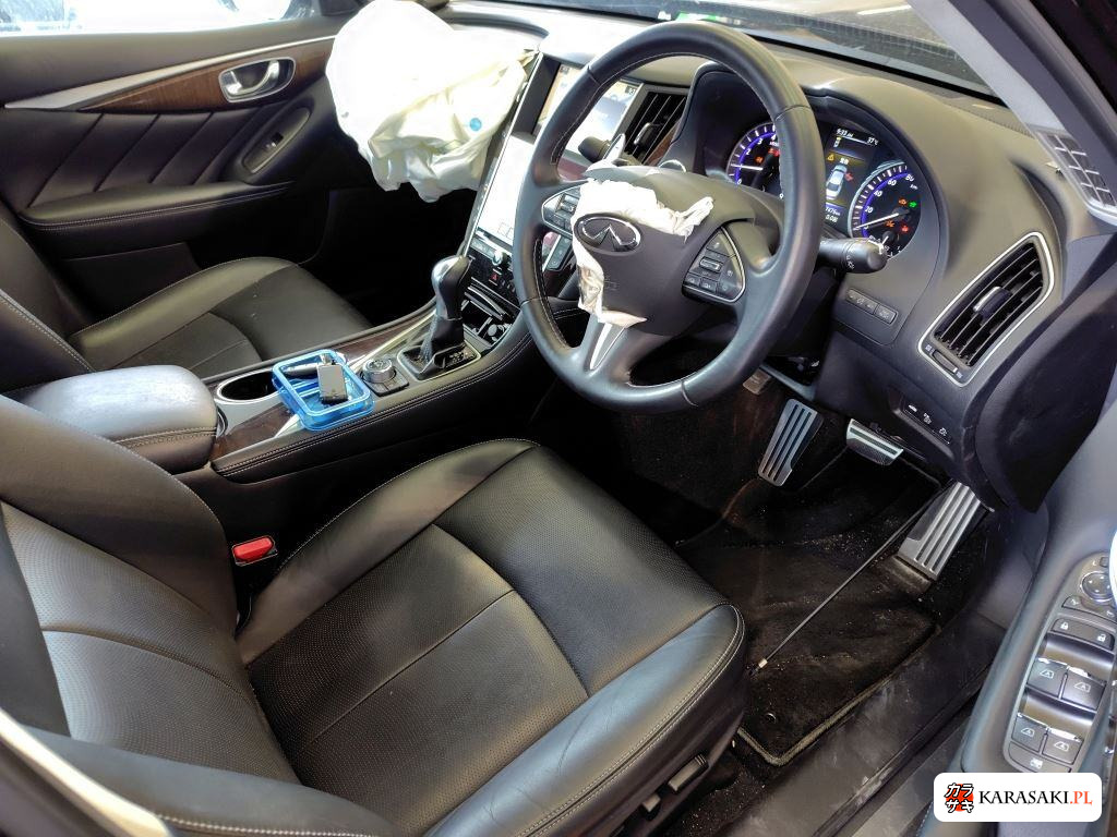 Nissan Skyline 2014 z aukcji japońskiej