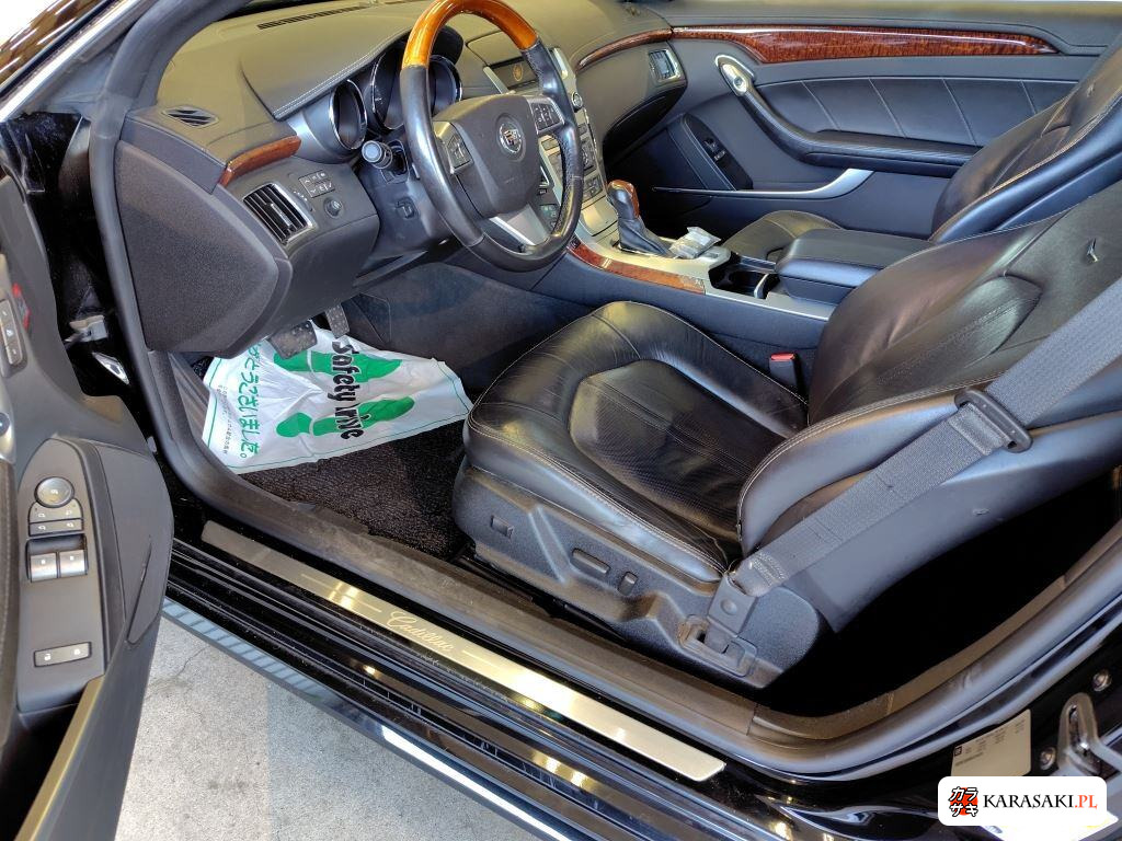 Cadillac CTS Coupe 2011 z aukcji japońskiej