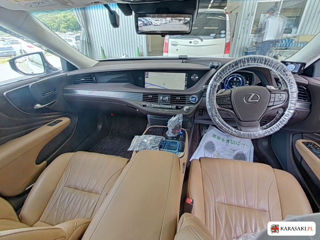 Lexus LS 2017 z aukcji japońskiej