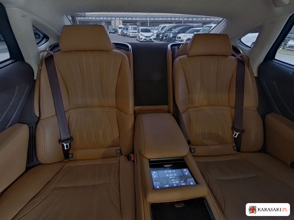 Lexus LS 2017 z aukcji japońskiej
