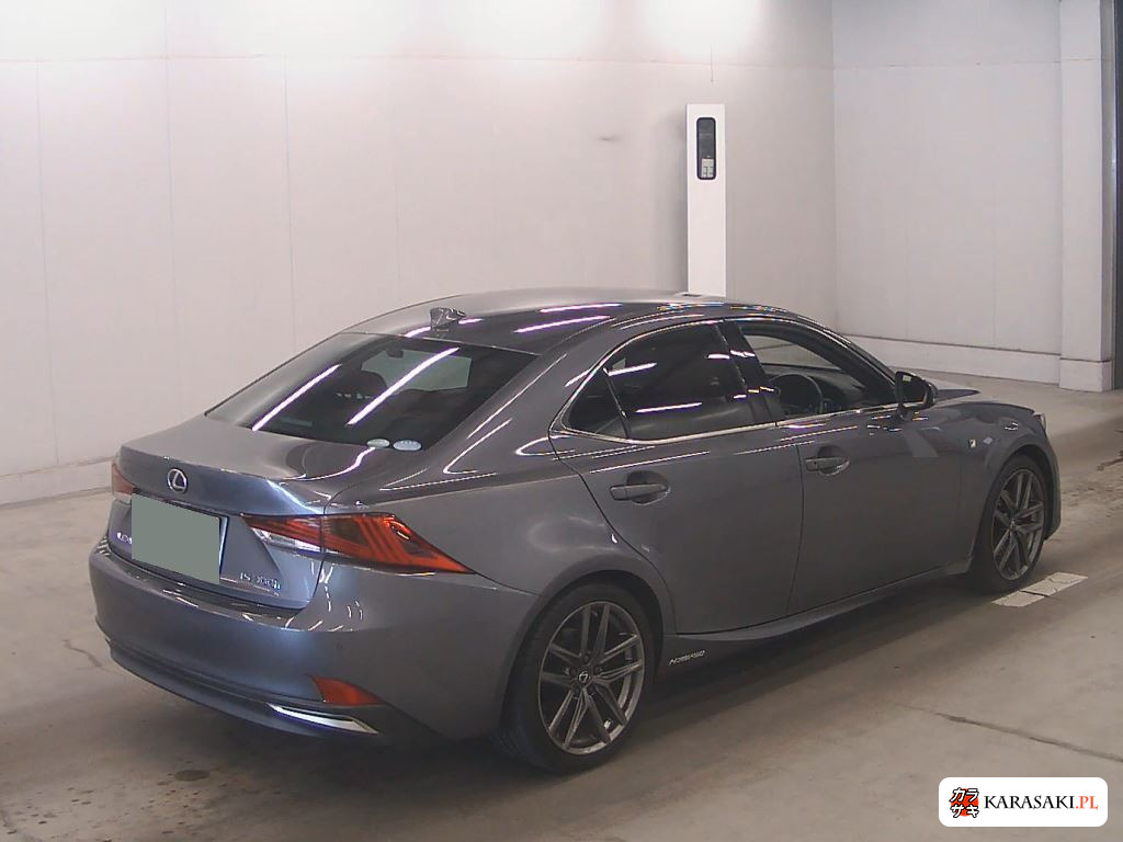 Lexus Is 2018 z aukcji japońskiej