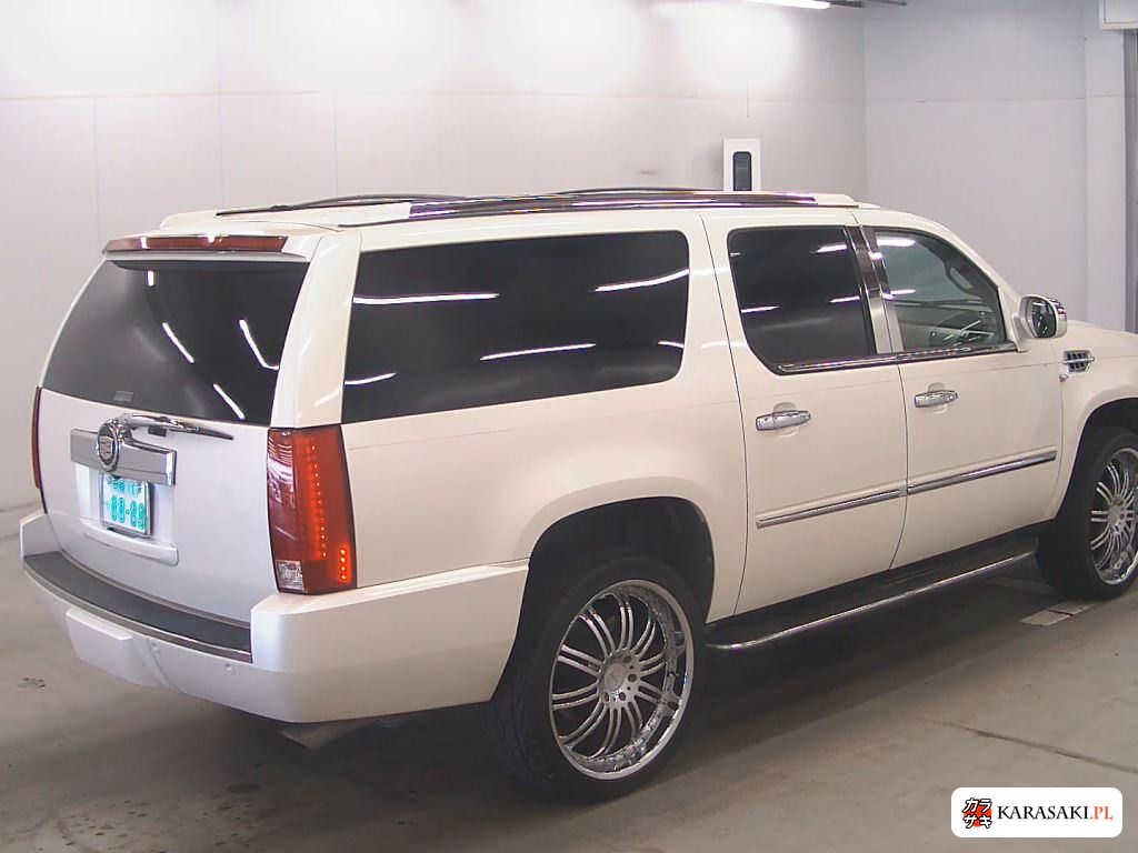 Cadillac Escalade 2016 z aukcji japońskiej