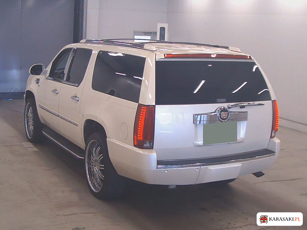 Cadillac Escalade 2016 z aukcji japońskiej