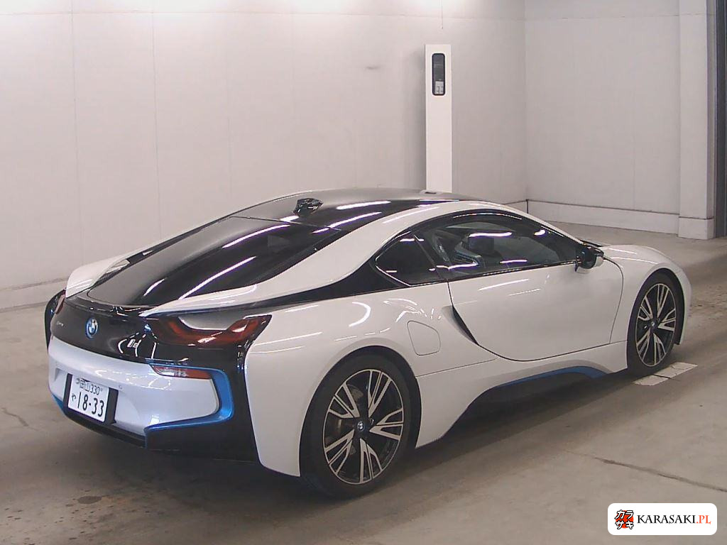 BMW I8 2015 z aukcji japońskiej