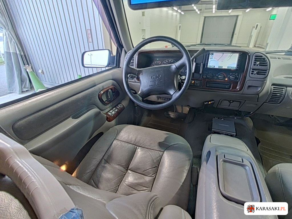 2000 Chevrolet Tahoe 5D 4WD 5