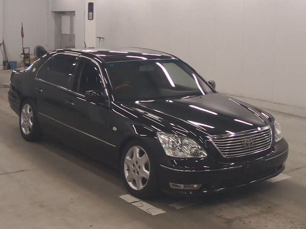 Toyota Celsior 2004 z aukcji japońskiej