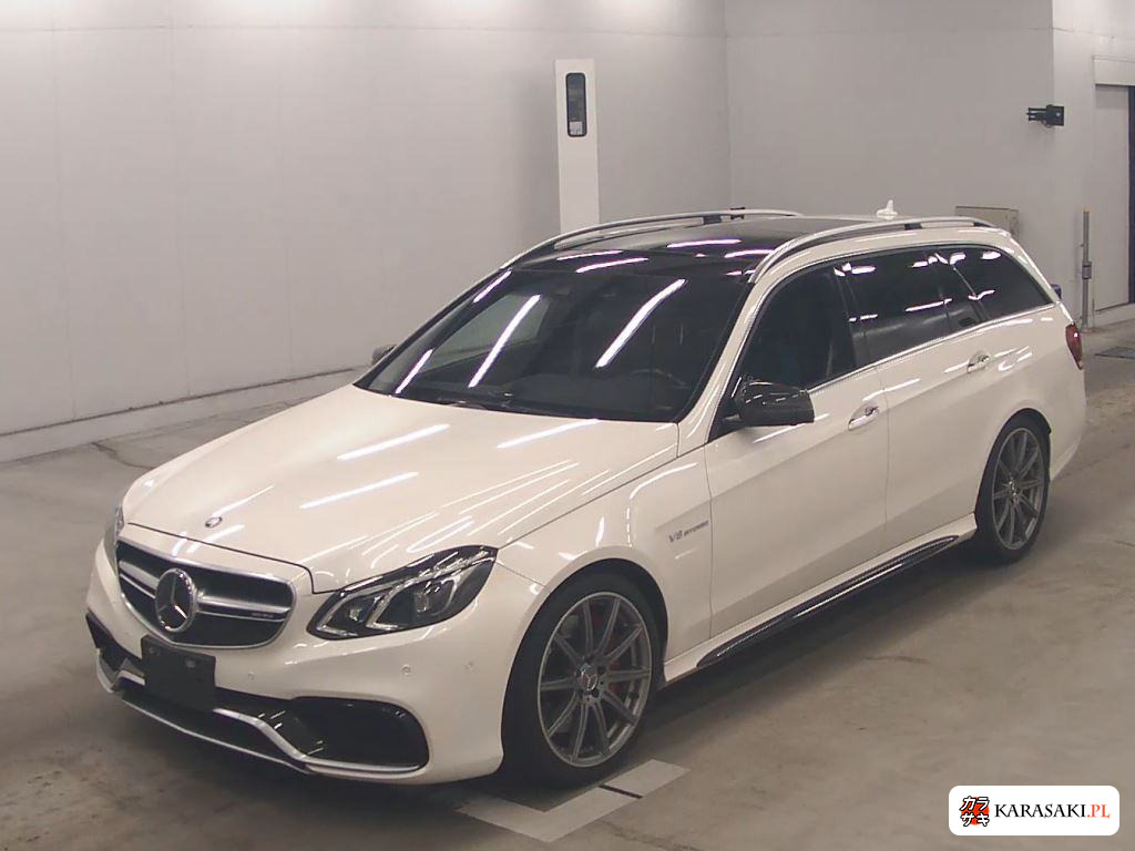 2013 Mercedes-Benz AMG E-Class Stationwagon 4WD E63 S 4MATIC 3