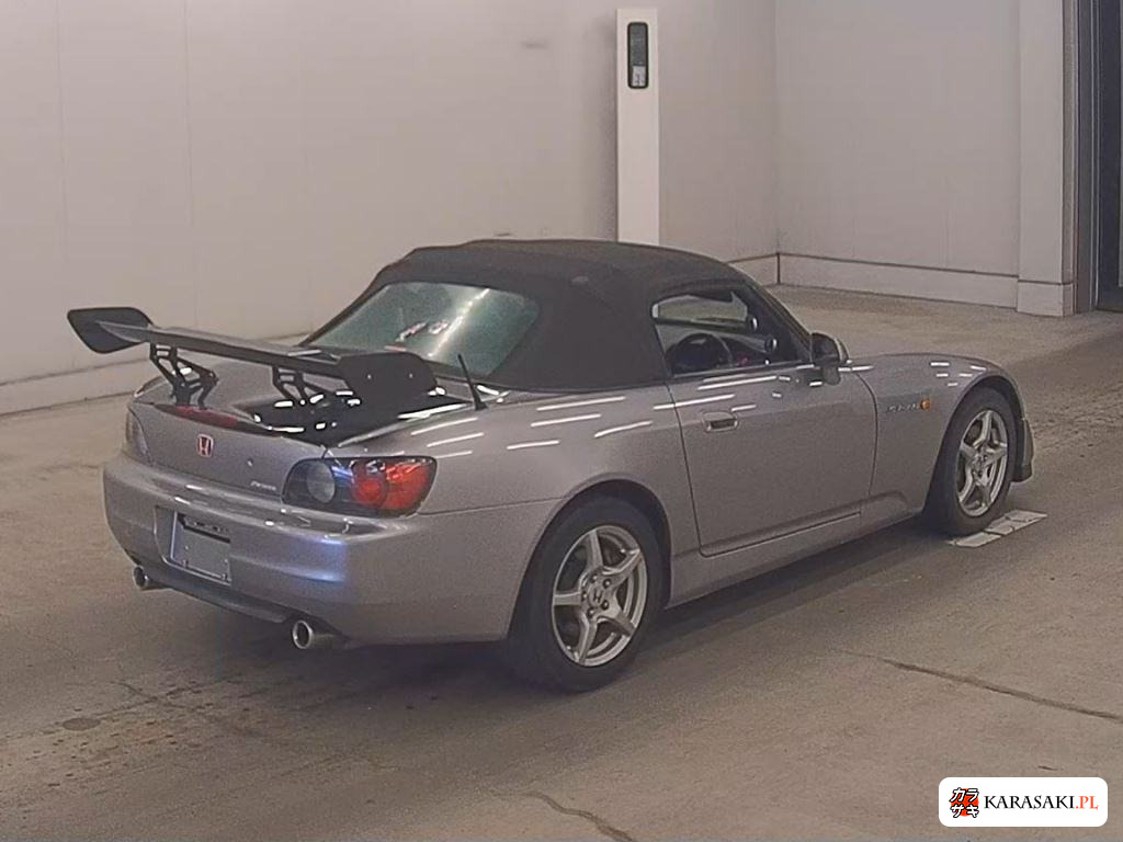 Honda S2000 2001 z aukcji japońskiej