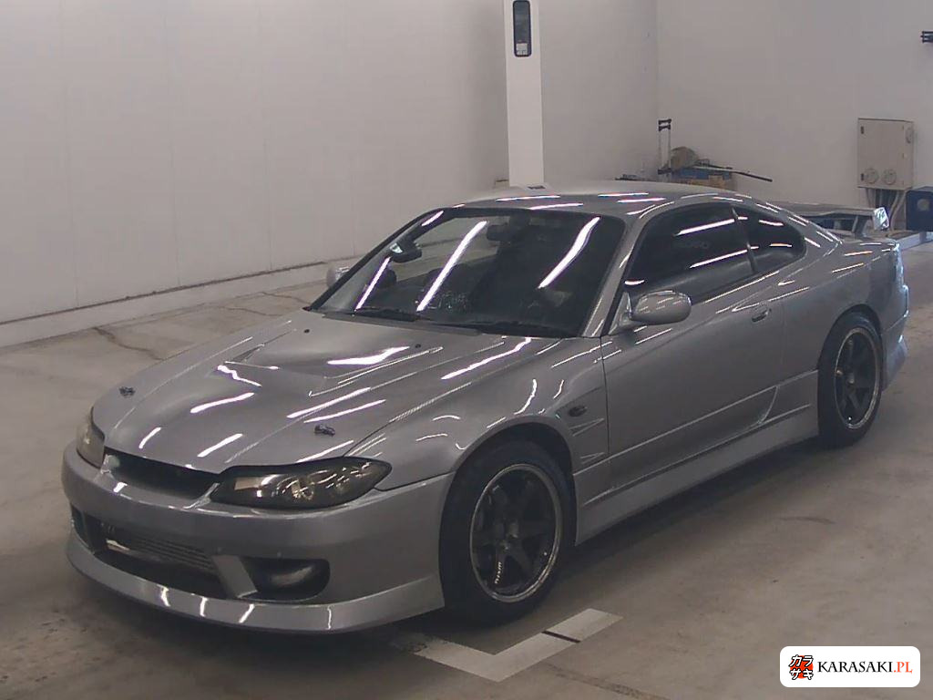 Nissan Silvia 2000 z aukcji japońskiej