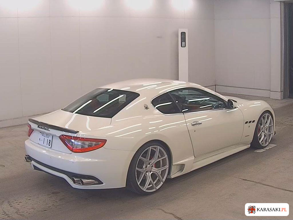 Maserati Granturismo 2008 z aukcji japońskiej