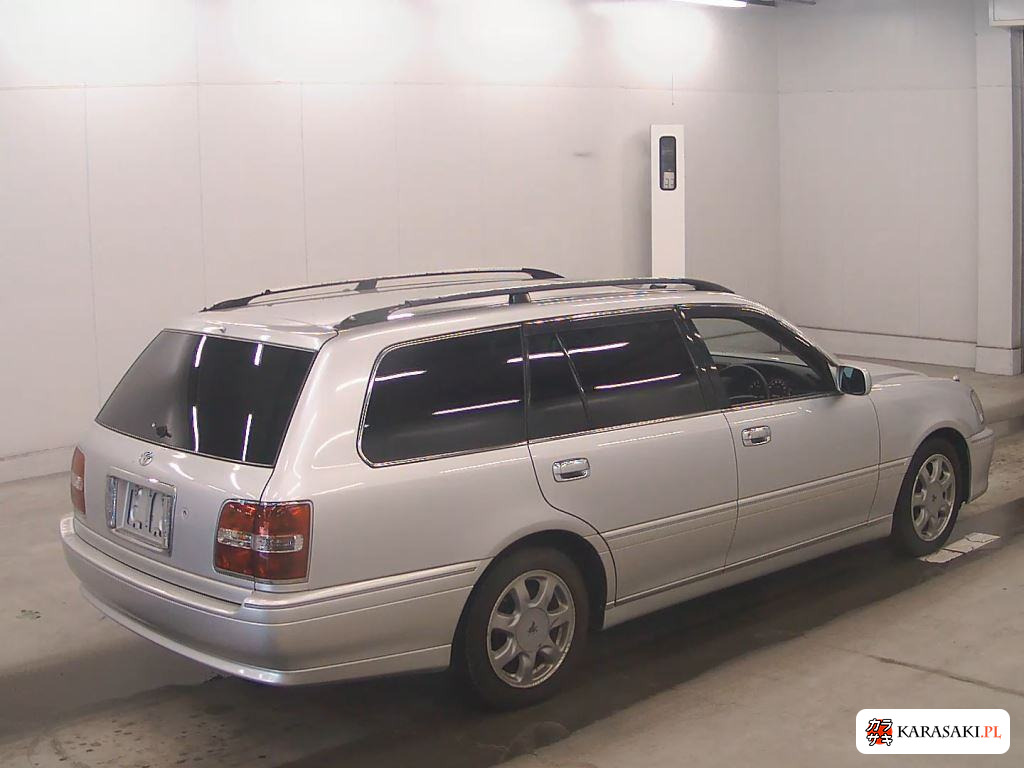Toyota Crown Estate 2004 z aukcji japońskiej