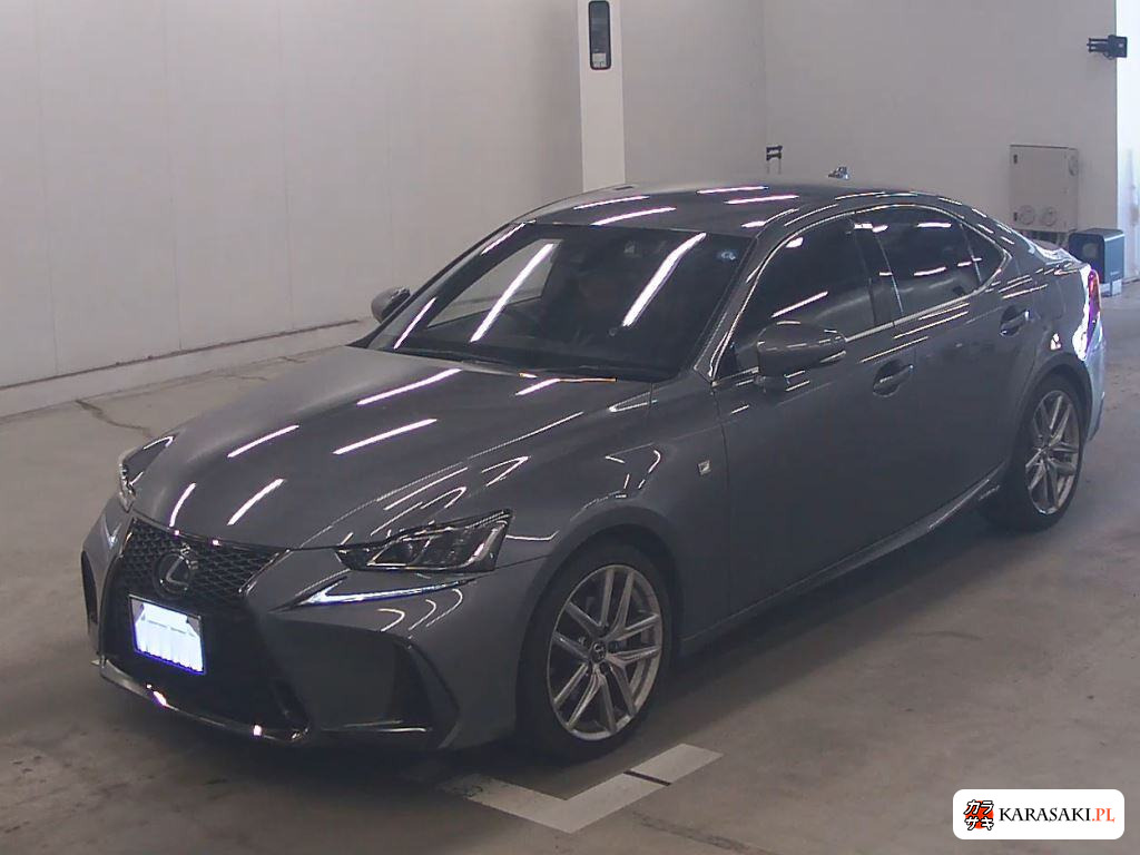 Lexus Is 2018 z aukcji japońskiej