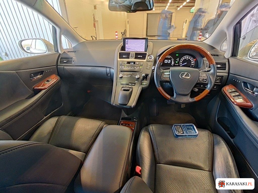 Lexus HS 2014 z aukcji japońskiej
