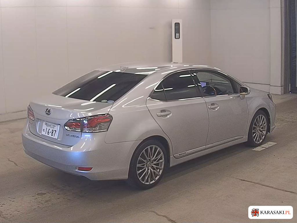 Lexus HS 2014 z aukcji japońskiej