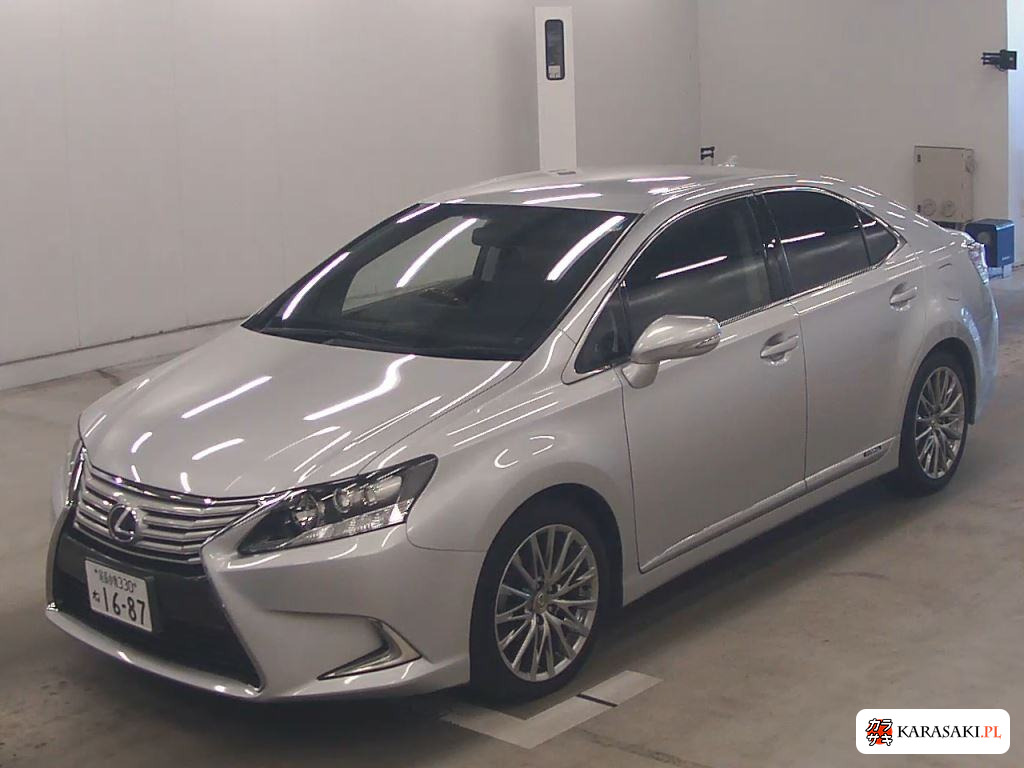 Lexus HS 2014 z aukcji japońskiej