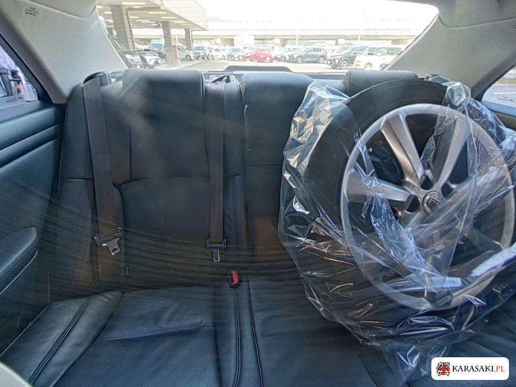 Toyota Crown 2007 z aukcji japońskiej