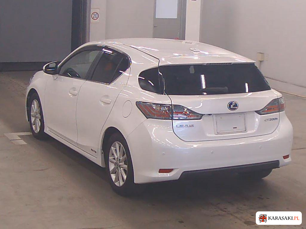 Lexus CT 2011 z aukcji japońskiej