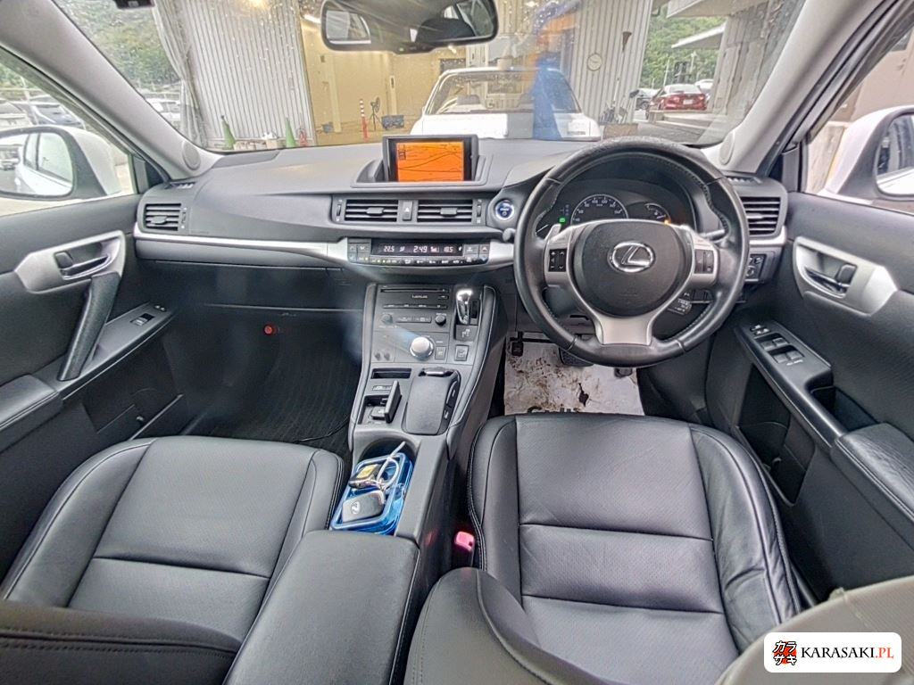 Lexus CT 2011 z aukcji japońskiej