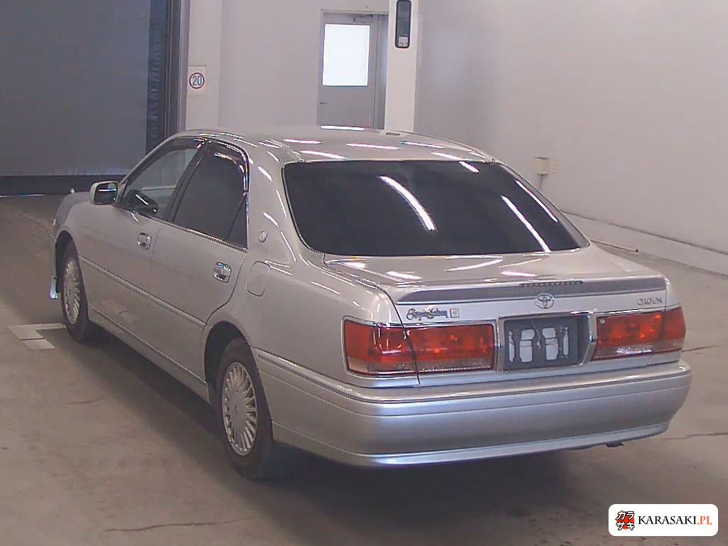 Toyota Crown 1999 z aukcji japońskiej