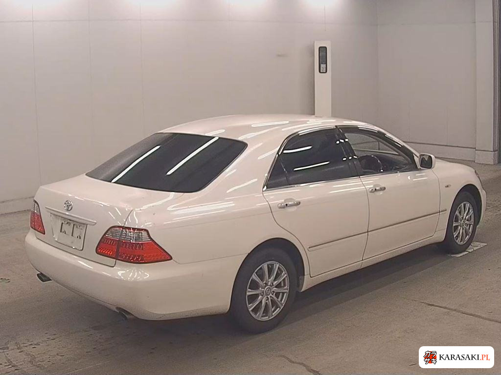 Toyota Crown 2005 z aukcji japońskiej