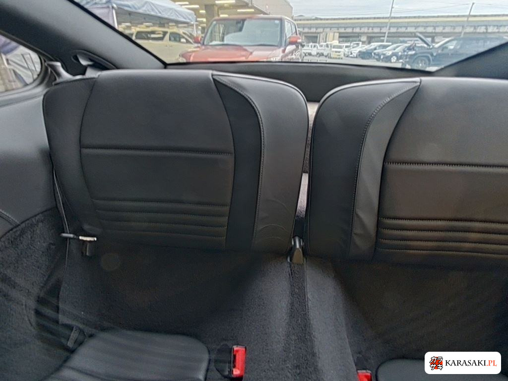 Porsche 911 2003 z aukcji japońskiej
