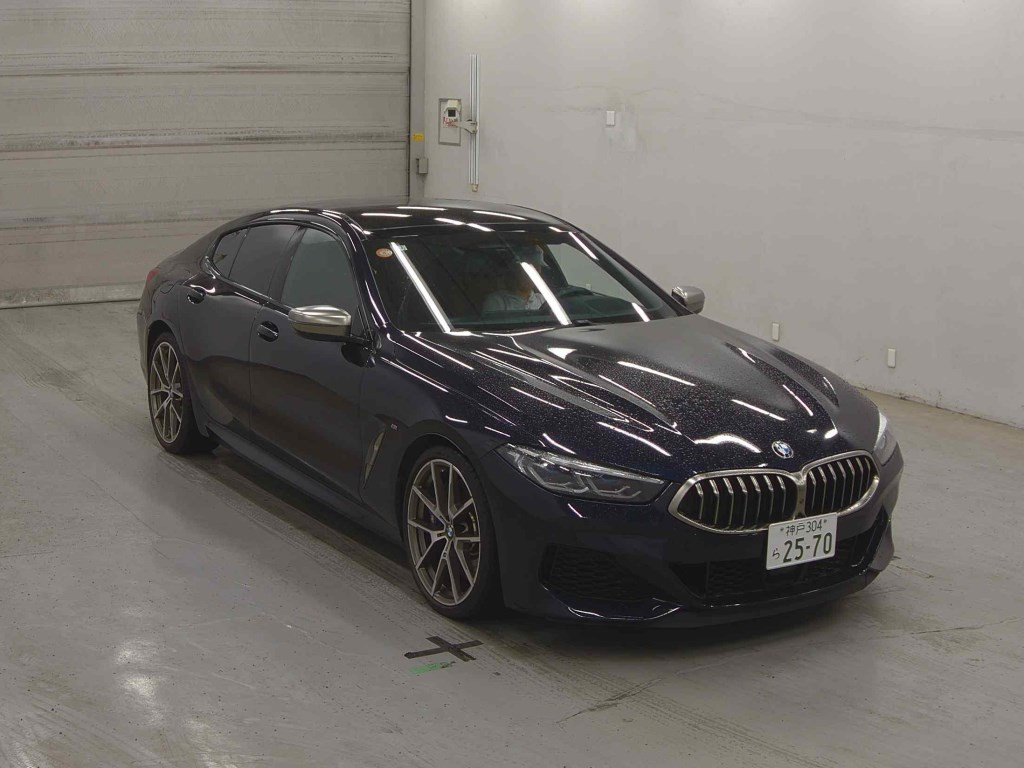BMW 8 Series 2020 z aukcji japońskiej
