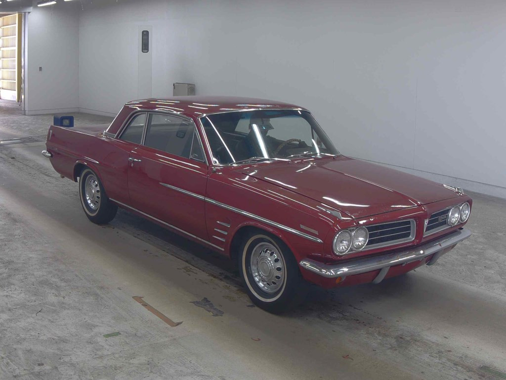 Pontiac 2019 z aukcji japońskiej
