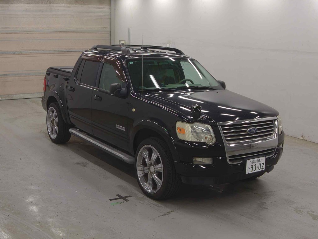 Ford Explorer Sport Trac 2007 z aukcji japońskiej