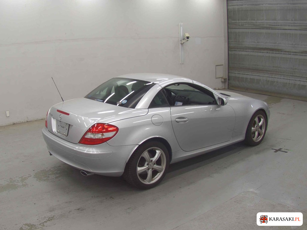 2005 Mercedes-Benz SLK SLK350 4