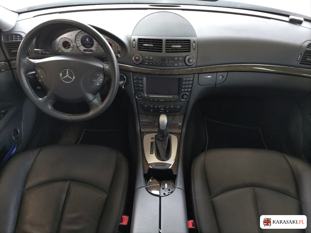 2005 Mercedes-Benz E-Class Stationwagon 4WD E350 4MATIC Avantgarde 5