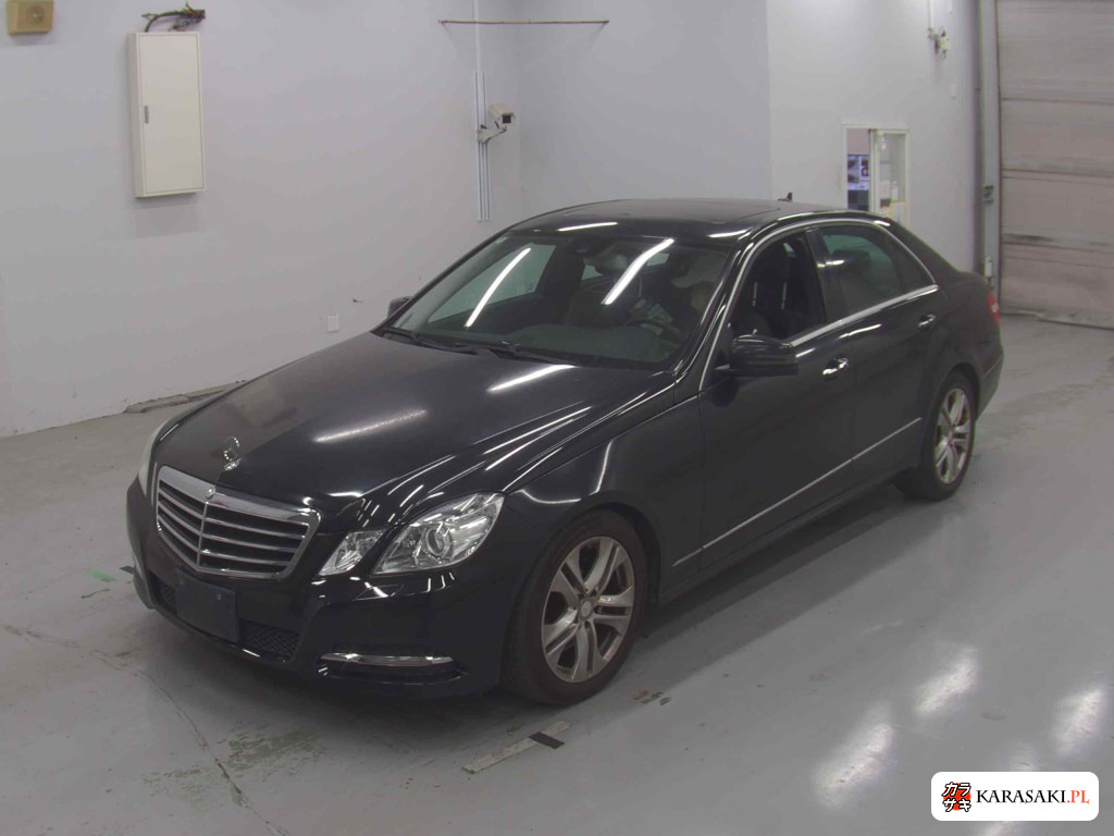 2010 Mercedes-Benz E-Class 4D E350 Avantgarde 3