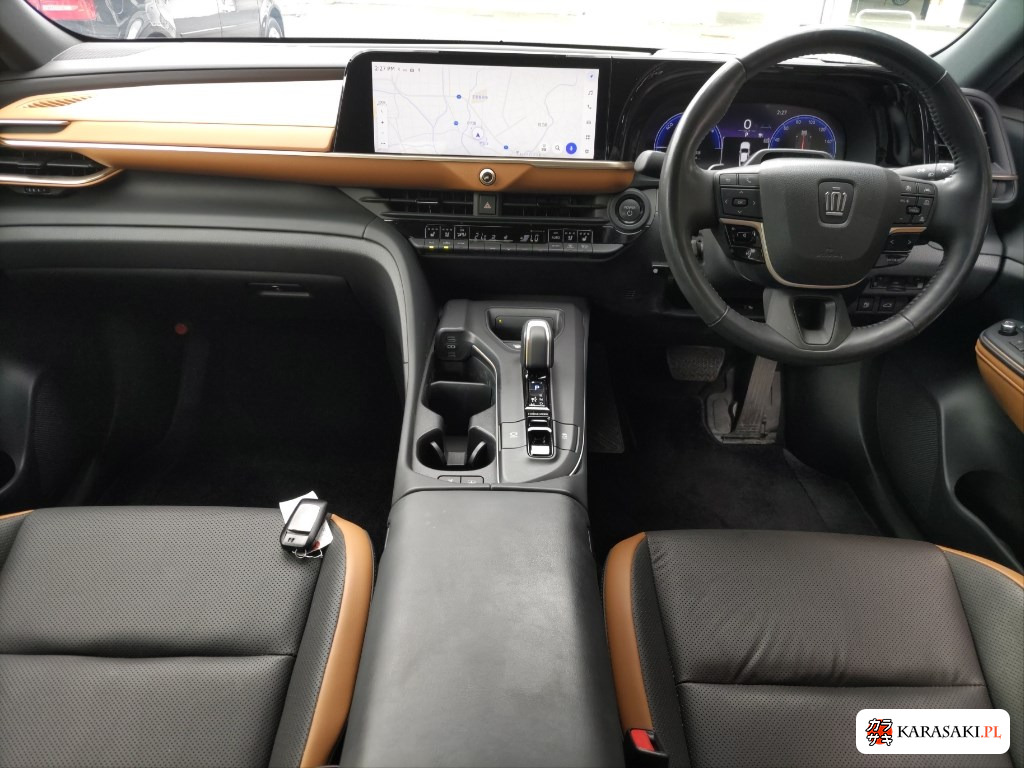 2023 Toyota Crown Crossover 4WD RS Advanced 5