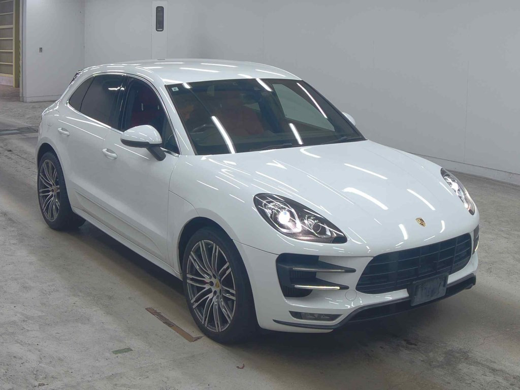 Porsche Macan 2015 z aukcji japońskiej