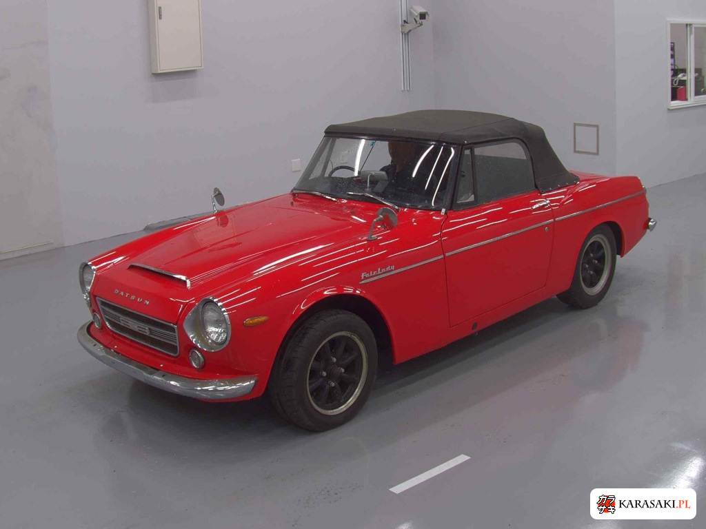 Nissan Datsun Fairlady 1966 z aukcji japońskiej