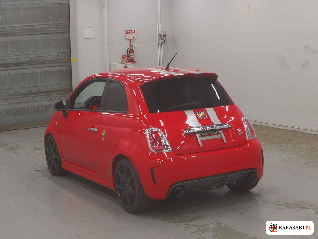 2011 Abarth 695 Tributo Ferrari 2