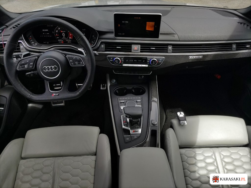 2019 Audi RS5 Sportback 4WD Base Grade 5